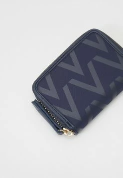 Best Sale ๐ Valentino Bags PUNCH - Wallet - Blu ๐ 7 Best Sale ๐ Valentino Bags PUNCH - Wallet - Blu ๐ -Valentino Bags shop 119cc75cb731463e80b7f8bdb8b9d8a2