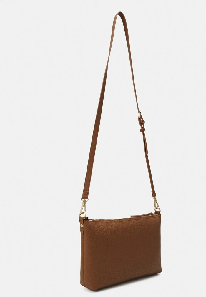 Discount ๐ฅฐ Valentino Bags SUPERMAN - Across Body Bag - Cognac โค๏ธ 2 Discount ๐ฅฐ Valentino Bags SUPERMAN - Across Body Bag - Cognac โค๏ธ - Image 2