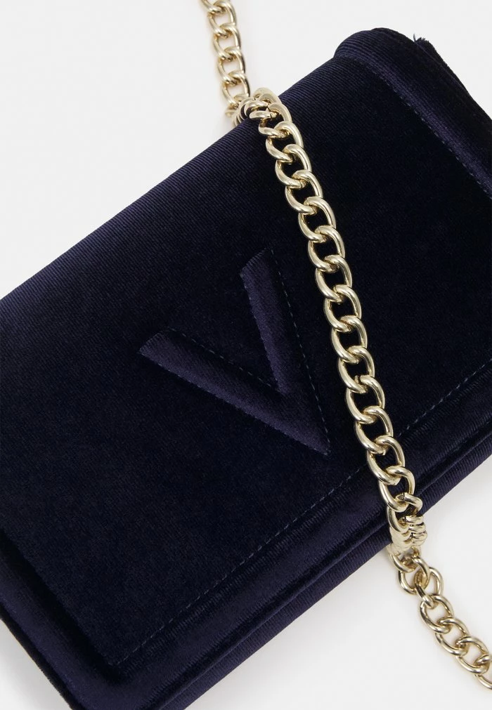 Brand new 😍 Valentino Bags EDAMAME - Across Body Bag - Blu ❤️ 4 Brand new 😍 Valentino Bags EDAMAME - Across Body Bag - Blu ❤️ - Image 4