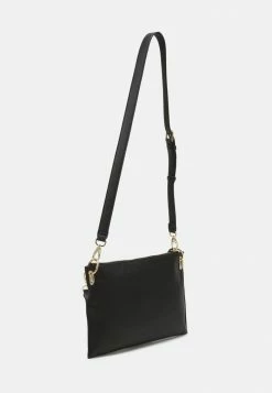 Valentino Bags shop -Valentino Bags shop 9fe653e118284e078e2b25442ebdf69d