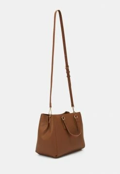 Valentino Bags shop -Valentino Bags shop dee21d8c4f454645bb54786af2da0ebe
